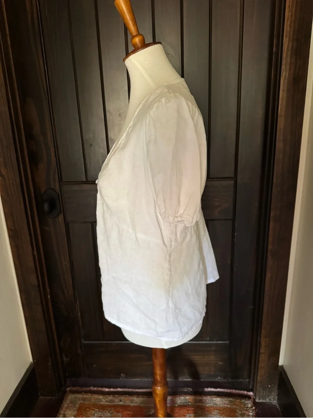 Boden White V-Neck Button Front Blouse